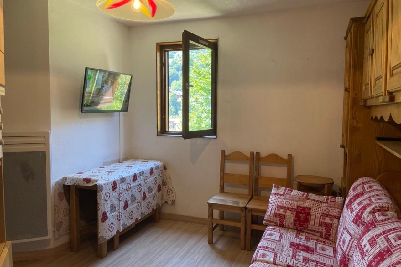 Vue Des "Chavants" Studio 20 M With Balcony ليز أوش المظهر الخارجي الصورة